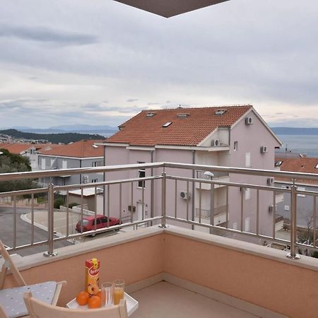 Apartment Anna A2+2 Макарска Екстериор снимка